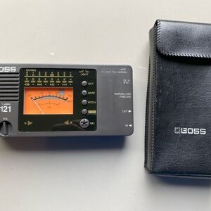 BOSS TU-121 Chromatic Tuner